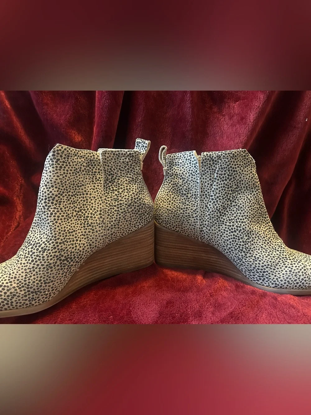 TOMS Womens Clare Ankle Boot - Macadamia New Without Tags Size 10